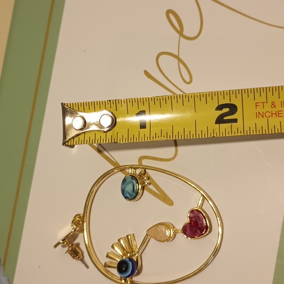 Earrings - Picture 4 of 5